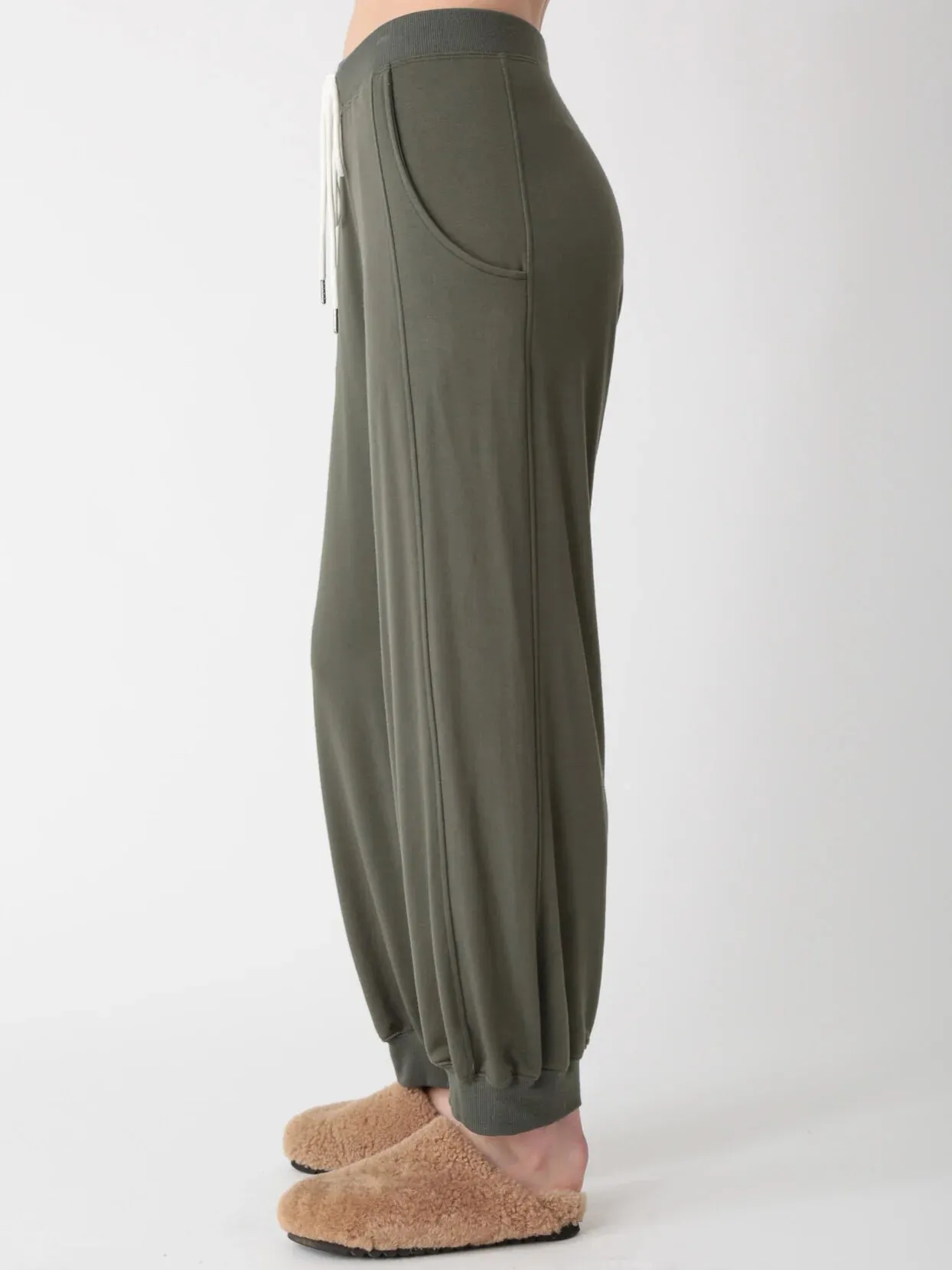 Electric and Rose Balloon Sweatpants in Khaki