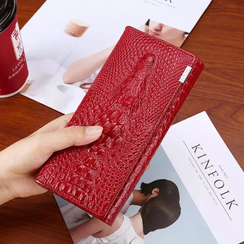 Fioretta | Elegant Embossed RFID Wallet