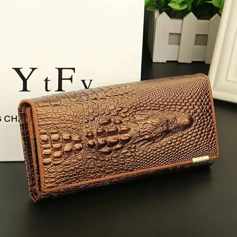Fioretta | Elegant Embossed RFID Wallet