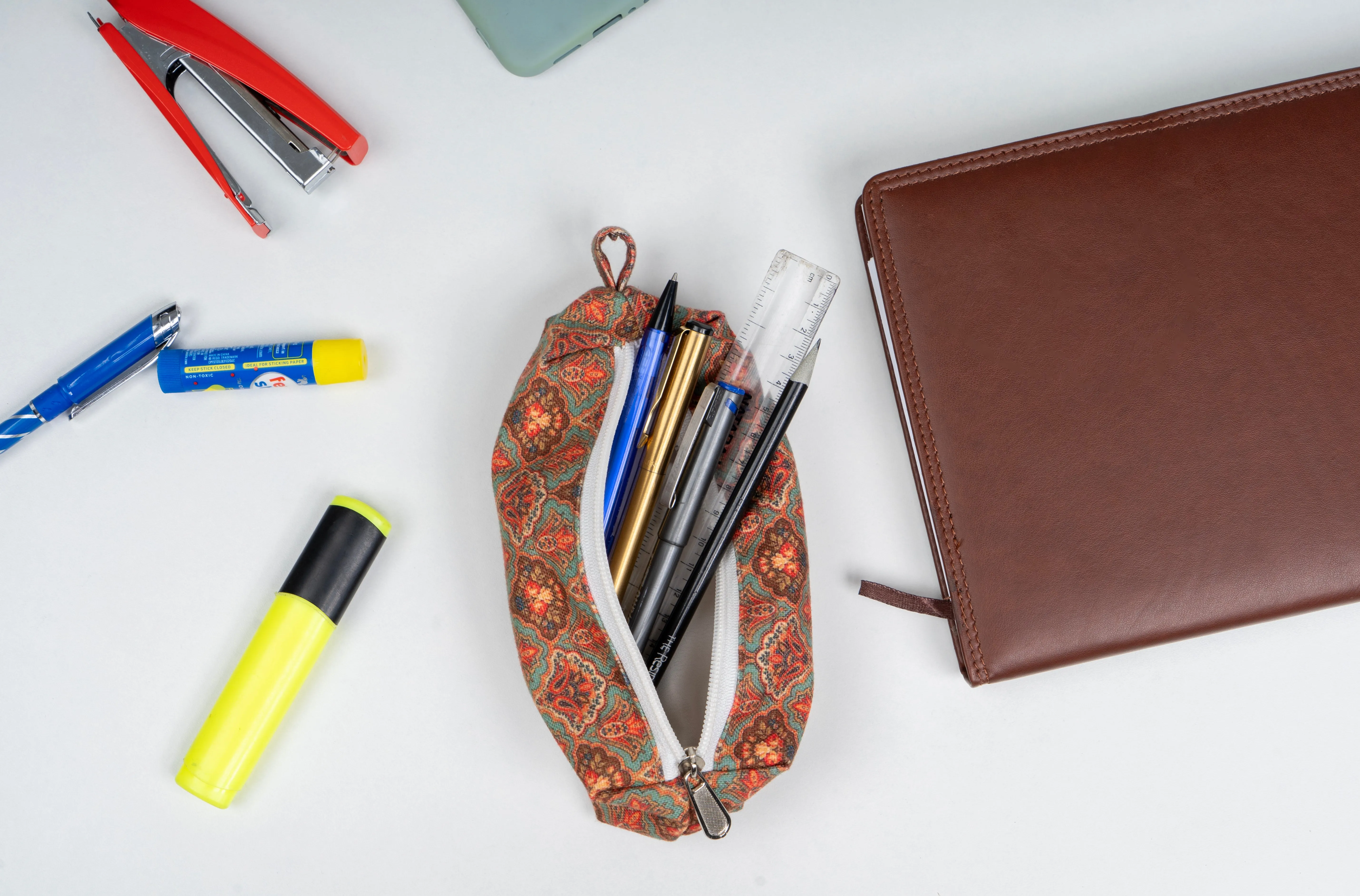 Stylish Printed Stationery Pouch