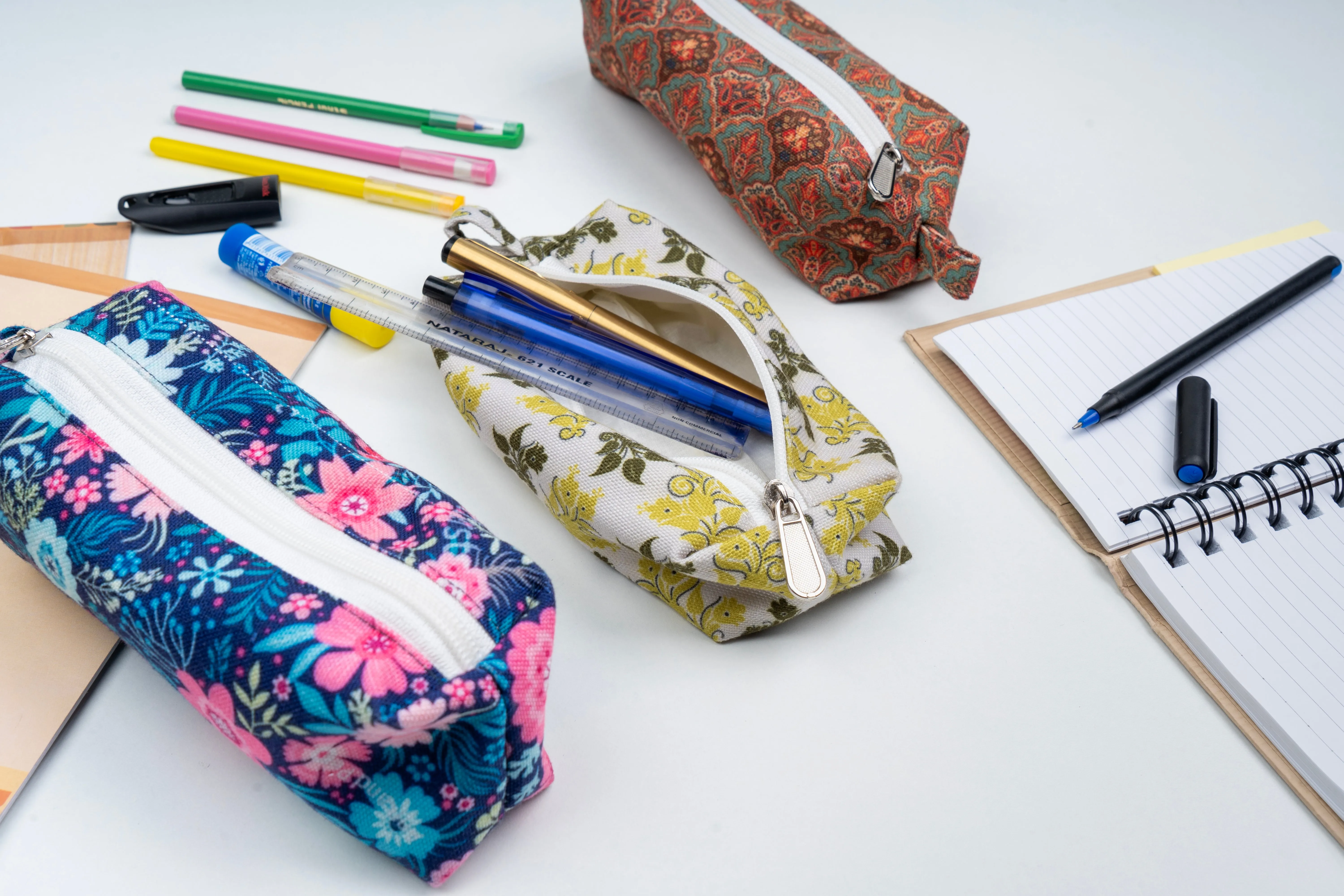 Stylish Printed Stationery Pouch